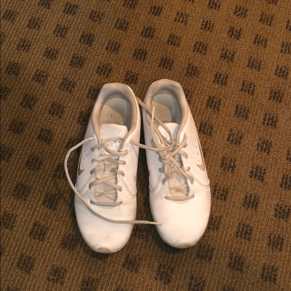 Nike White Cheer Shoes Gem